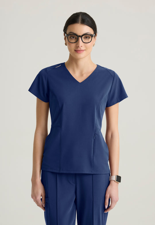 Spring Women's 3-Pocket Classic V-Neck Back Waist Detail Top