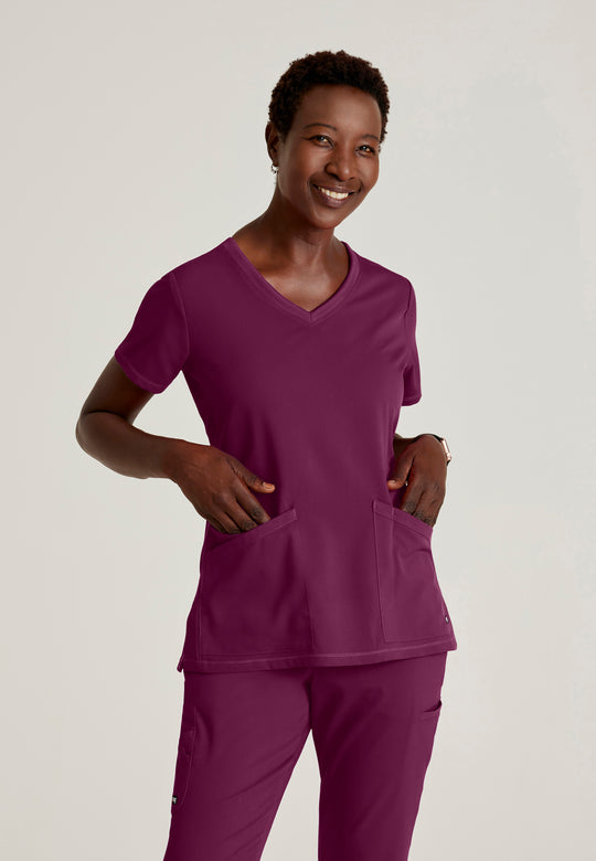 Serena 3-Pocket Curved V-Neck Scrub Top