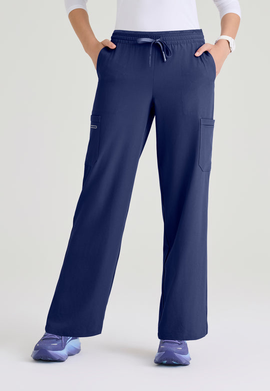 Honor Women's 6 Pocket Logo Waistband Straight Leg Pant