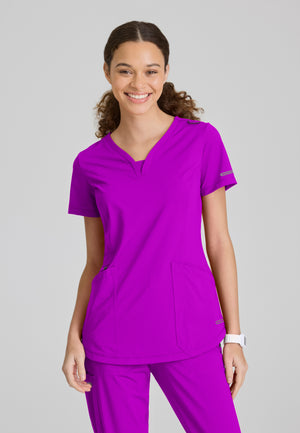 Serene 3-Pocket V-Neck Top